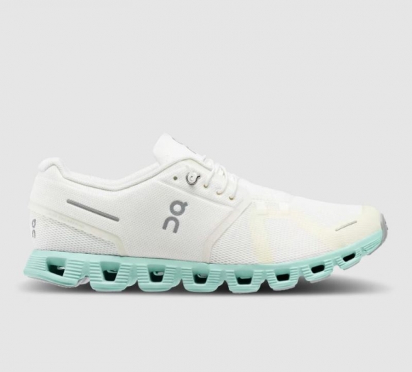 On Cloud Sneakers | Men's Cloud 5-Undyed-White | Creek