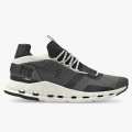 On Cloud Sneakers | Women's Cloudnova-Black | White